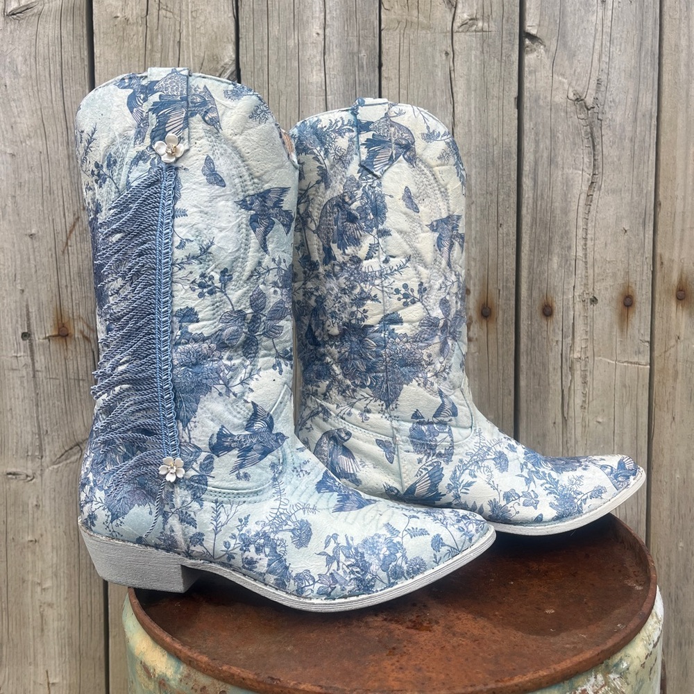 Floral Blue Fringe Women's Boots - Picture 5 of 8